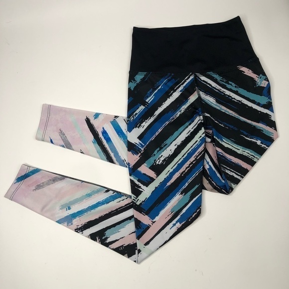 Beyond Yoga Chevron Blush Pink Blue Mint Black Watercolor Stripe Midi Leggings - Picture 2 of 15